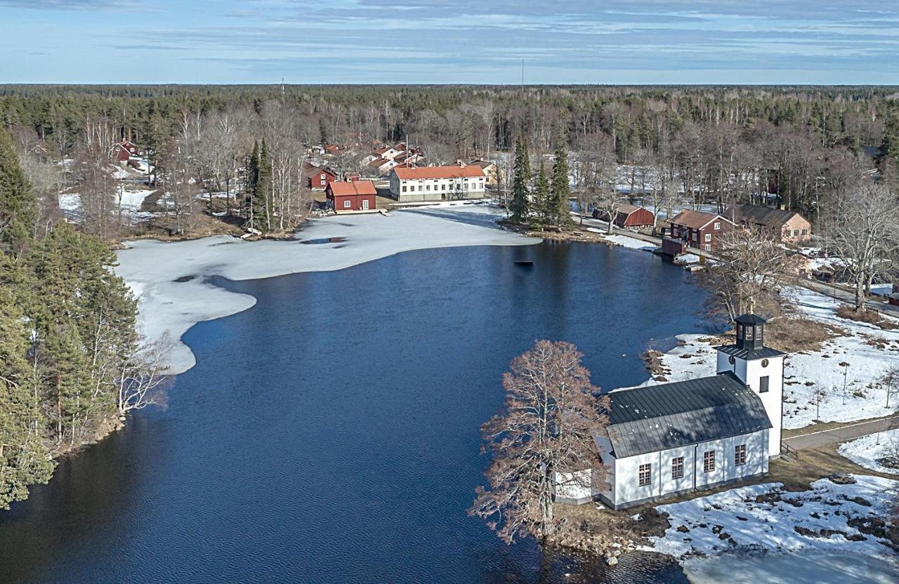 Bed and Breakfast Lugnet I Oslaettfors Євле Екстер'єр фото